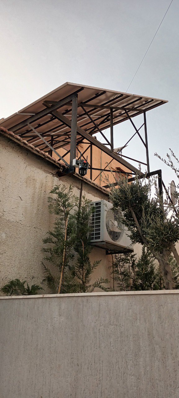 حماية مدخل منزل بكاميرا لاسلكية من طراز K25